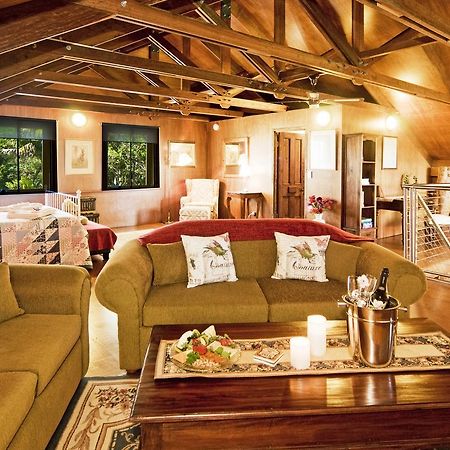 Possum Lodge At Cloudhill Estate ภูเขาแทมโบรีน ภายนอก รูปภาพ