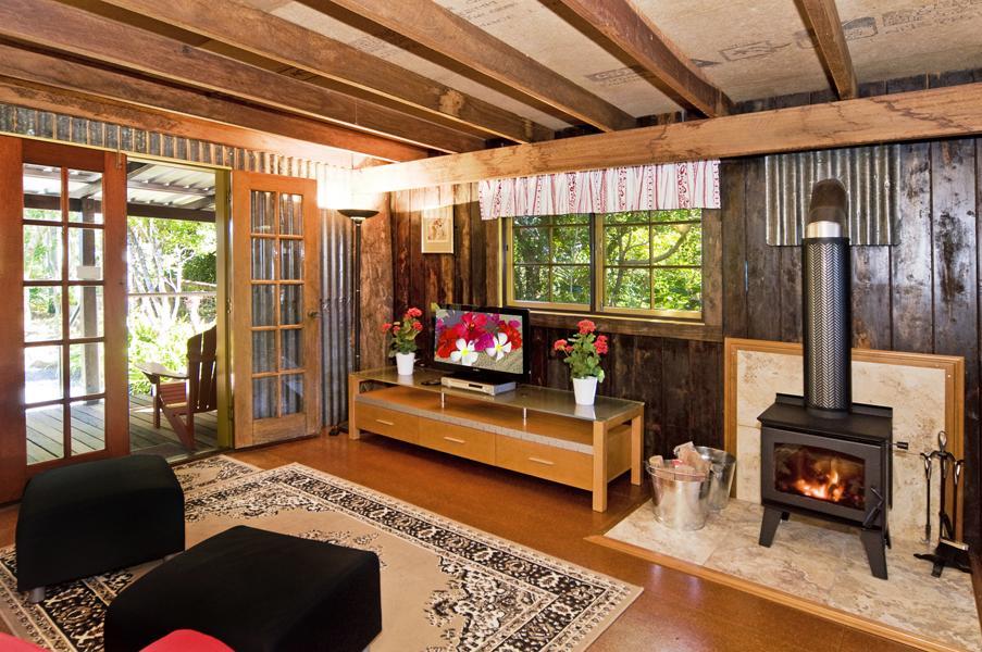Possum Lodge At Cloudhill Estate ภูเขาแทมโบรีน ภายนอก รูปภาพ